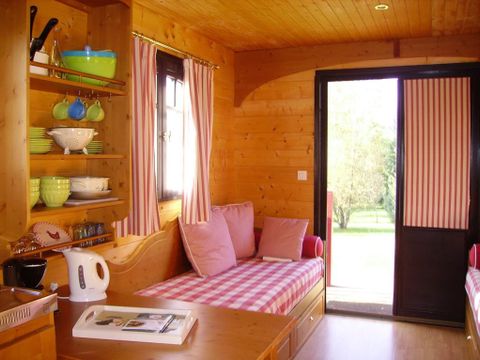Insolite 5 personnes - ROULOTTE GÎTE