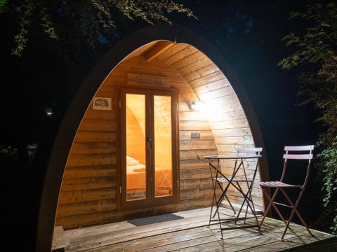 HÉBERGEMENT INSOLITE 2 personnes - CABANE LE POD sans sanitaires