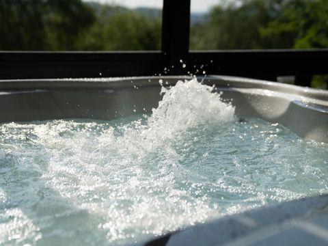 CHALET 8 personnes - LUXOR avec Spa privatif