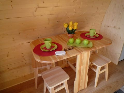 Hébergement 4 personnes - CABANE FORESTIÈRE sans sanitaires