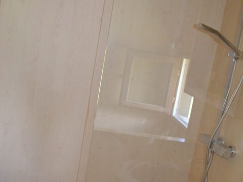 HÉBERGEMENT INSOLITE 6 personnes - RÊVE DE ROBINSON