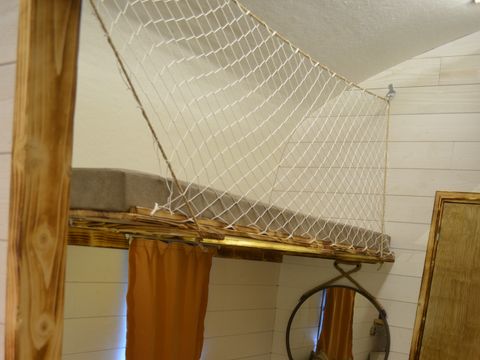 HÉBERGEMENT INSOLITE 6 personnes - RÊVE DE ROBINSON