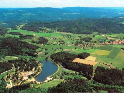 Camping La Chanterelle - Camping Haute-Loire
