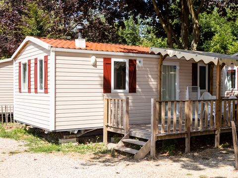 Mobilhome 3 personnes - Mobil-home | Classic | 2 Ch. | 3 Pers. | Terrasse surélevée | TV