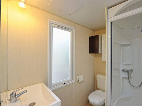 MOBILHOME 2 personnes - Mobil-home | Classic | 1 Ch. | 2 Pers. | Terrasse surélevée | 1 SDB | TV