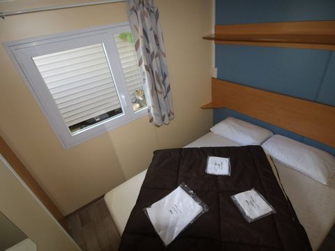 MOBILHOME 3 personnes - Mobil-home | Classic | 2 Ch. | 3 Pers. | Terrasse surélevée | 1 SDB | TV