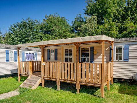 MOBILHOME 4 personnes - Mobil-home | Classic | 2 Ch. | 4 Pers. | Terrasse surélevée | 2 SDB | TV
