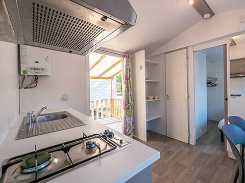 MOBILHOME 4 personnes - Mobil-home | Comfort | 2 Ch. | 4 Pers. | Terrasse surélevée | Clim. | TV