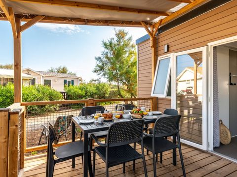 MOBILHOME 6 personnes - Mobil-home | Premium | 3 Ch. | 6 Pers. | Terrasse surélevée | Clim. | TV