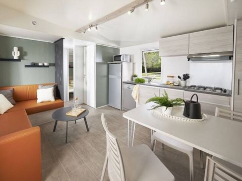 MOBILHOME 6 personnes - Mobil-home | Premium | 3 Ch. | 6 Pers. | Terrasse surélevée | Clim. | TV