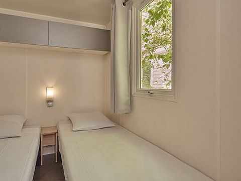 MOBILHOME 6 personnes - Mobil-home | Comfort | 3 Ch. | 6 Pers. | Terrasse simple | TV