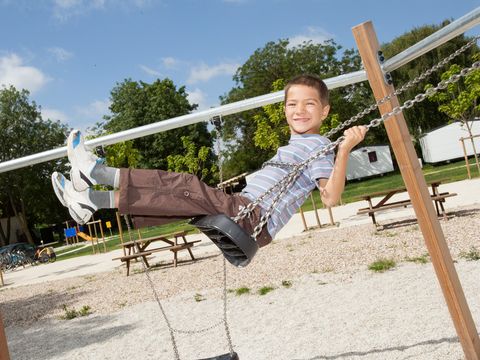 Camping Paris Est - Camping Val-de-Marne - Image N°2