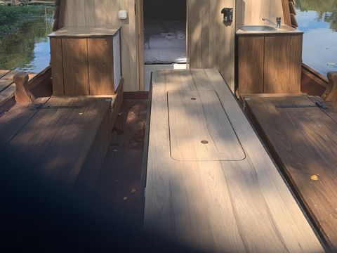 HÉBERGEMENT INSOLITE 2 personnes - Bateau Futreau