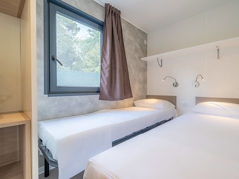 MOBILHOME 4 personnes - Comfort | 2 Chambres. | Terrasse surélevée | Clim.