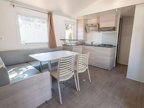 MOBILHOME 6 personnes - Comfort | 3 Ch. | 6 Pers. | Terrasse surélevée | Clim.