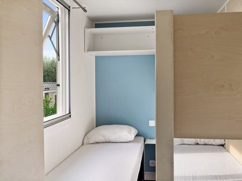 MOBILHOME 4 personnes - Comfort | 2 Ch. | 4 Pers. | Terrasse surélevée | Clim.