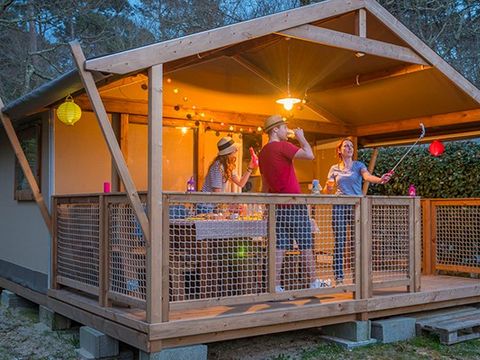 Tente en toile et en bois 5 personnes - Tente Super Lodge | 2 Ch. | 4/5 Pers. | Sans SDB
