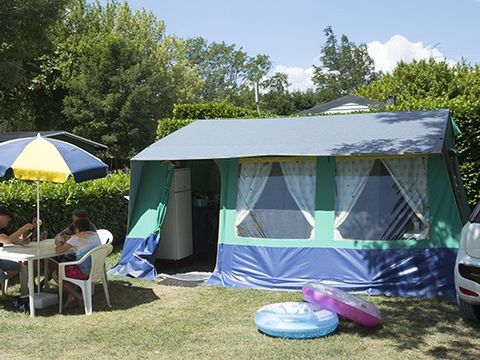Bungalow toilé 5 personnes - 2 Ch. | 5 Pers. | Sans SDB