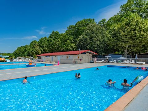 Camping Le Château de Galaure - Camping Drome - Image N°3