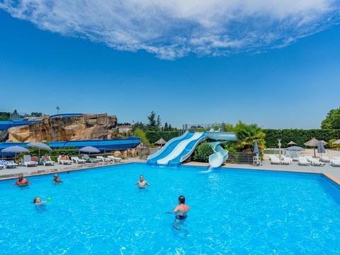 Camping Le Château de Galaure - Camping Drome - Image N°5