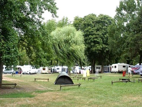 Camping Le Rochat - Camping Indre - Image N°6