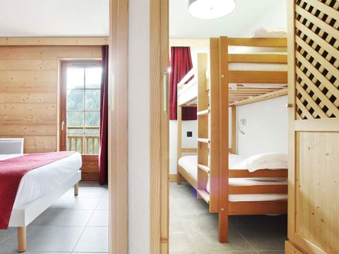 APPARTEMENT 6 personnes - 2 pièces cabine 6 pers.