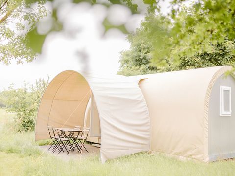 BUNGALOW TOILÉ 4 personnes - COCO LODGE, sans sanitaires