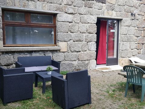 GÎTE 4 personnes - F1 -Gite Rez de Chaussée