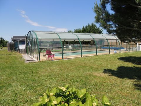 Les Chalets d'Auvergne (GITES EN CHALET) - Camping Allier