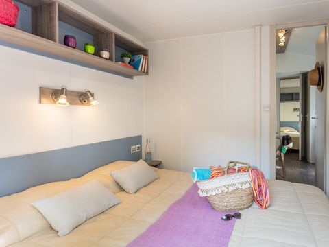 Mobilhome 6 personnes - Classic XL | 3 Ch. | 6 Pers. | Terrasse surélevée | Clim.