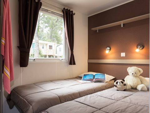 Mobilhome 6 personnes - Classic | 3 Ch. | 6 Pers. | Terrasse simple | Clim.