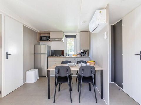 Mobilhome 6 personnes - Comfort | 3 Ch. | 6 Pers. | Terrasse Lounge | Clim. | TV