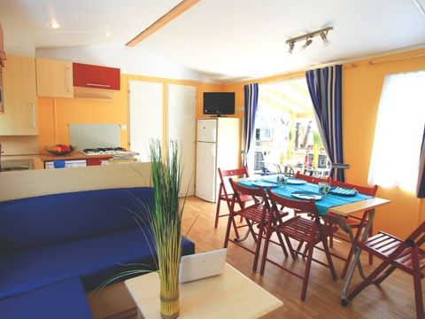 Mobilhome 6 personnes - Confort+ - 3 chambres - 35m²