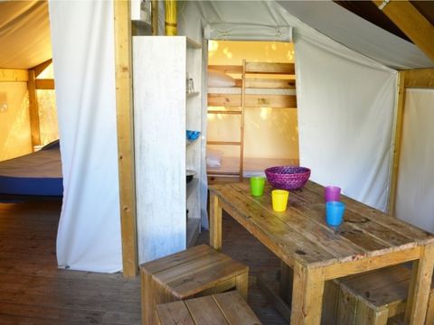 Bungalow toilé 4 personnes - Junior - 2 chambres - 17 m² - Sans sanitaires
