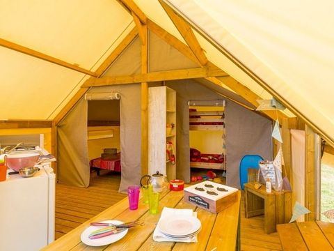 Bungalow toilé 4 personnes - Junior - 2 chambres - 17 m² - Sans sanitaires