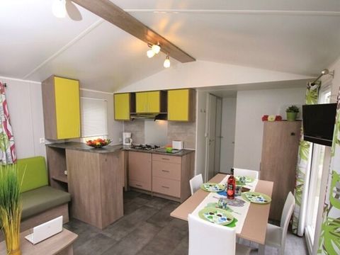 MOBILHOME 8 personnes -  Confort 4 chambres 37m²