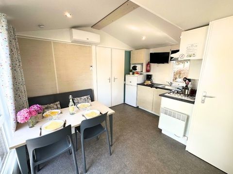 MOBILHOME 5 personnes - Select TV Clim Plancha - 2 Ch - 4 ad + 1enf -10ans