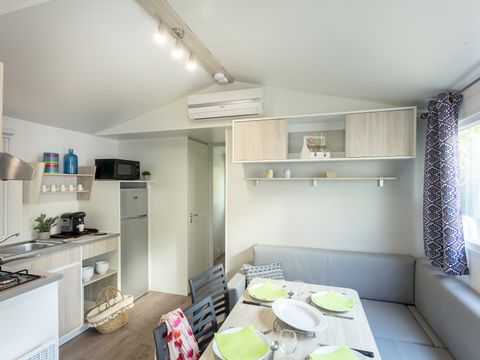 MOBILHOME 6 personnes - Mobil-home | Comfort XL | 3 Ch. | 6 Pers. | Terrasse surélevée | Clim.