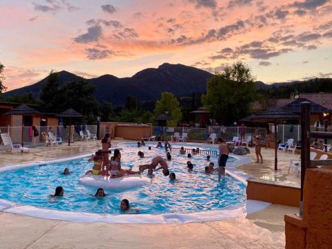 Flower Camping Le Clot du Jay - Camping Alpes-de-Haute-Provence - Image N°34