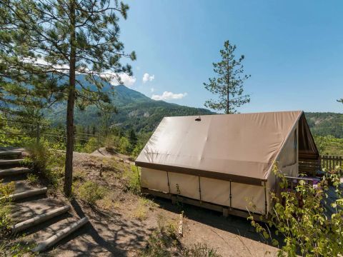 Flower Camping Le Clot du Jay - Camping Alpes-de-Haute-Provence - Image N°16