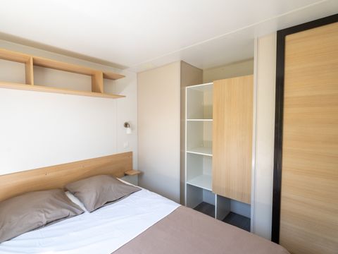 MOBILHOME 4 personnes - Loggia Confort 30m² - Climatisation - TV