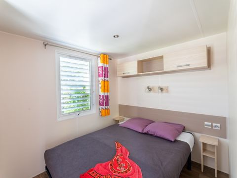 MOBILHOME 4 personnes - Loggia Confort 26m² - Climatisation - TV