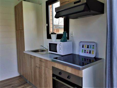 HÉBERGEMENT INSOLITE 2 personnes - Ilot bleu 17m²