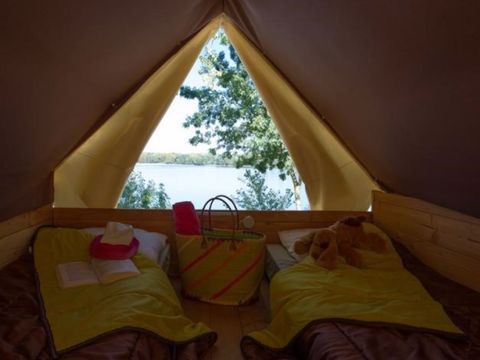 TENTE TOILE ET BOIS 2 personnes - Bivouac 6m² - sans sanitaires