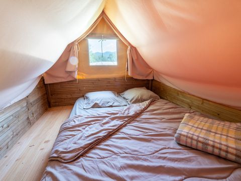 TENTE TOILE ET BOIS 2 personnes - Bivouac 6m² - sans sanitaires