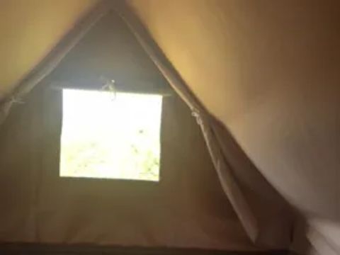 TENTE TOILE ET BOIS 2 personnes - Bivouac 6m² - sans sanitaires