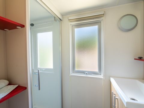 MOBILHOME 4 personnes - Loggia Premium 33m² - Bord de lac - Climatisation - TV