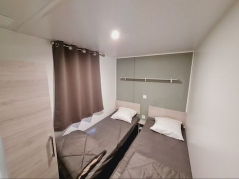 MOBILHOME 6 personnes - Loft Confort 32m² - Bord de lac - Climatisation - TV