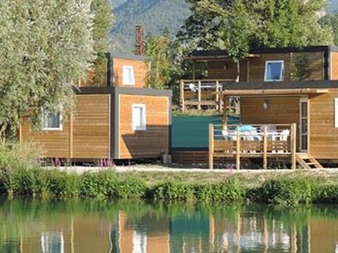 MOBILHOME 6 personnes - Loft Confort 32m² - Bord de lac - Climatisation - TV