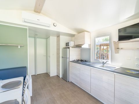 MOBILHOME 6 personnes - Loft Confort 32m² - Bord de lac - Climatisation - TV